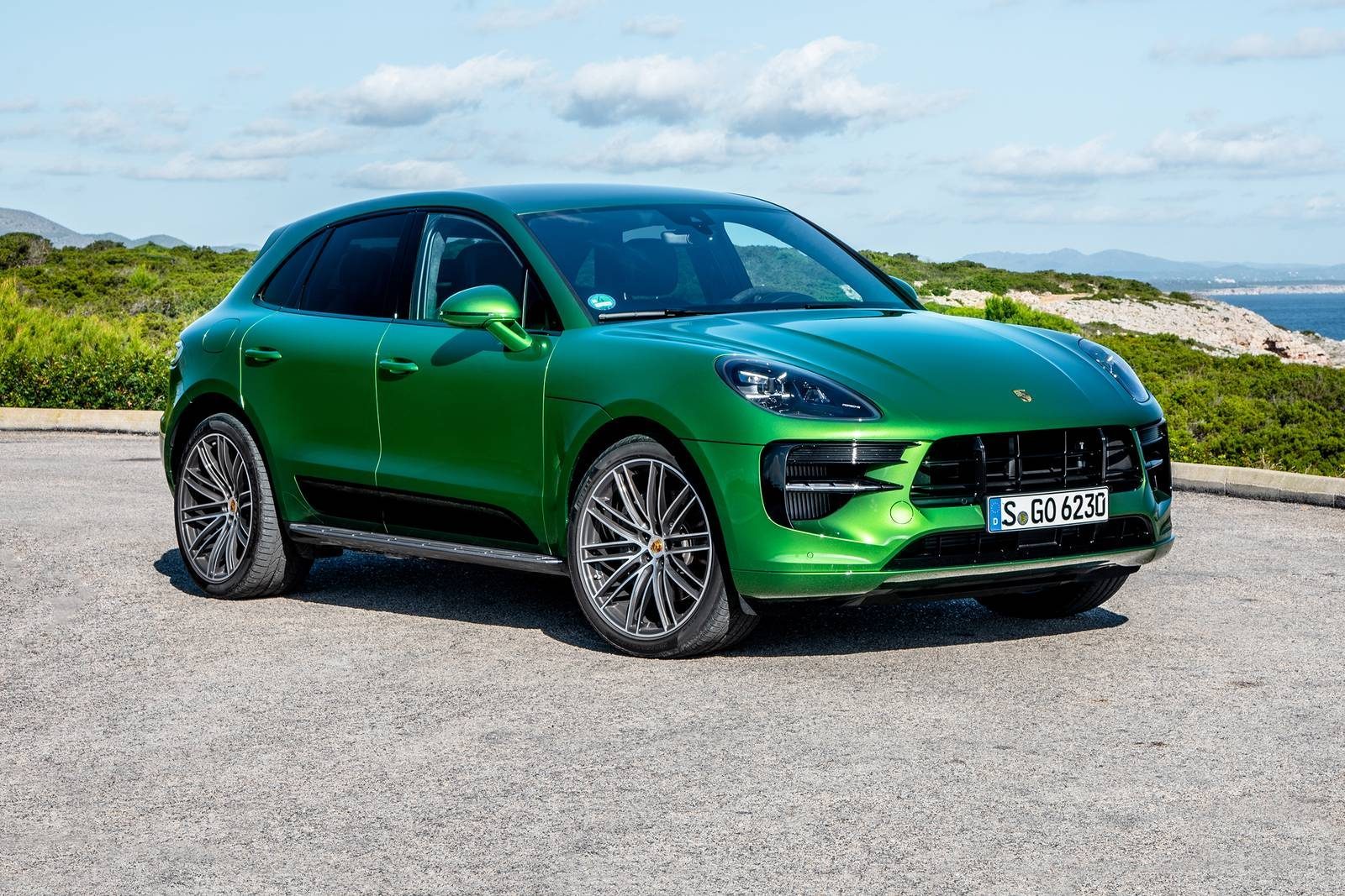 Porsche по чистой случайности раскрыл дизайн электрического Macan Porsche по чистой случайности раскрыл дизайн электрического Macan