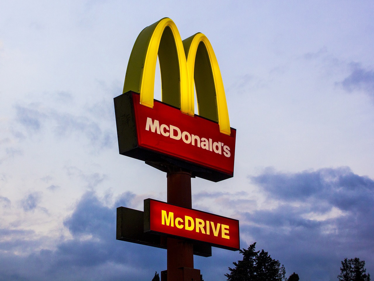 Раскрыт способ бесплатно поесть в McDonald's