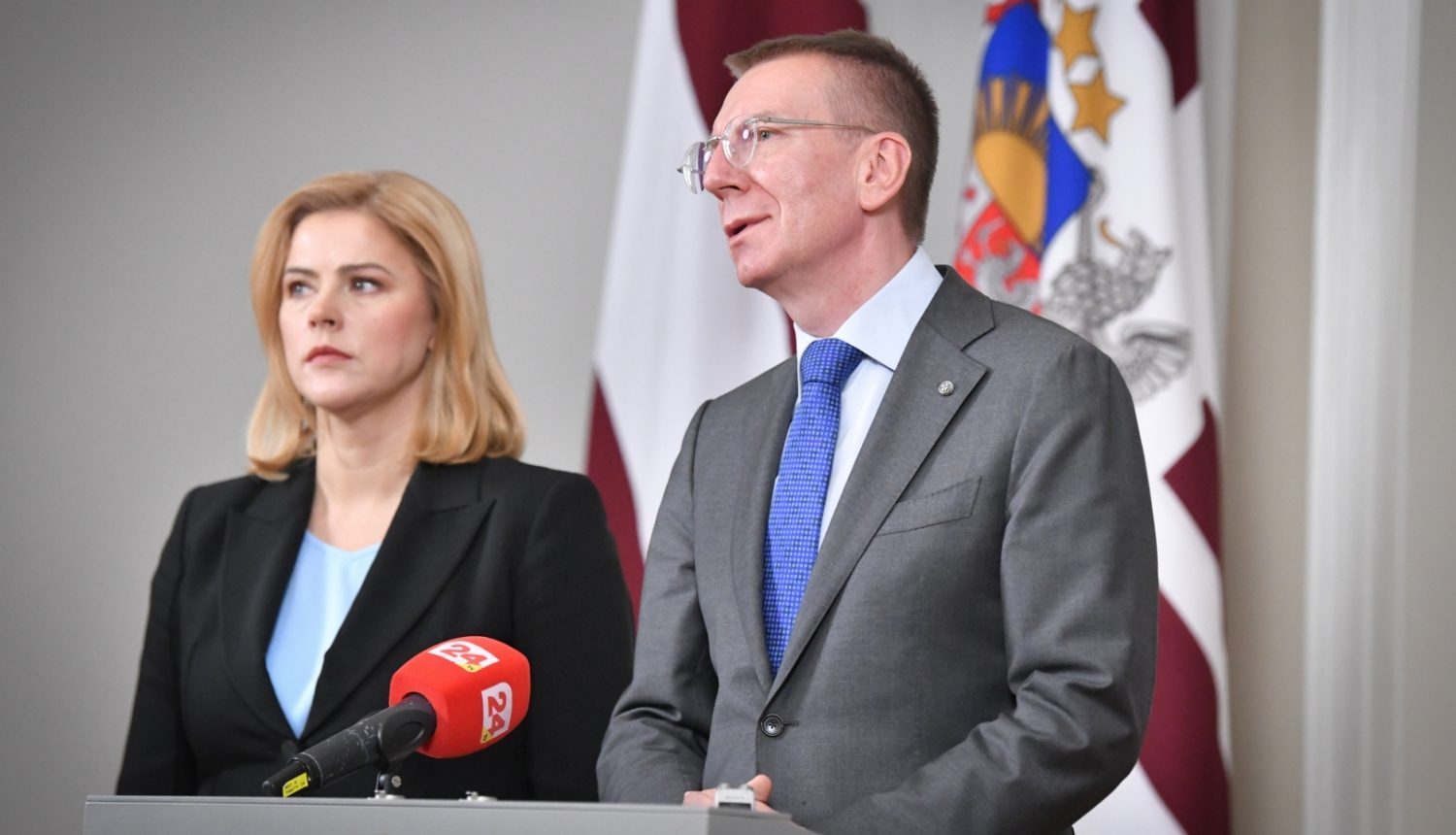 Премьер-министр на неделю уйдет в отпуск Премьер-министр на неделю уйдет в отпуск