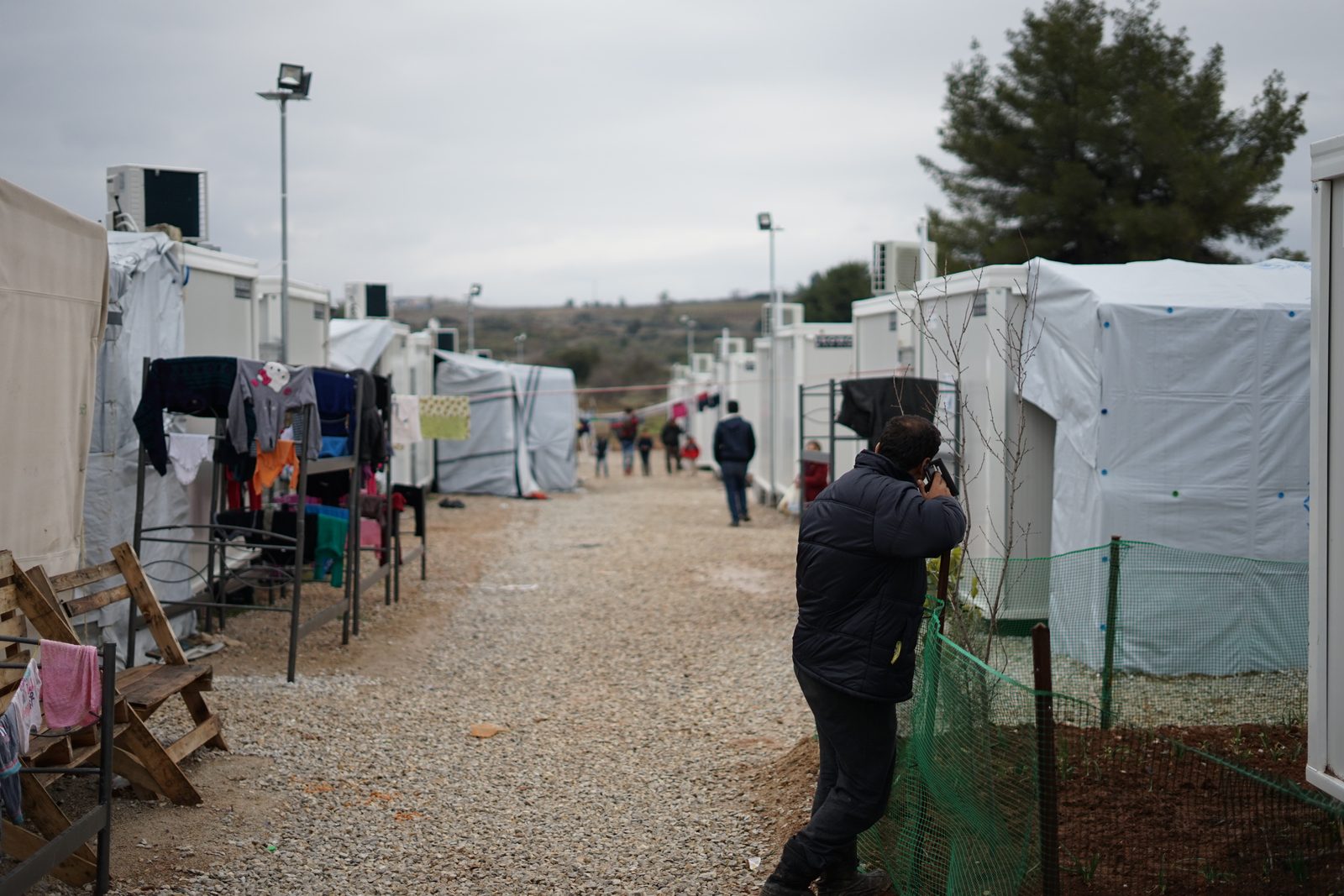 Grieķijā migrantu nometnē aizturēts "Islāma valsts" loceklis