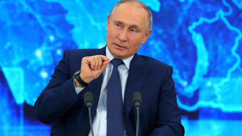 Путин про скандальную ситуацию с Дзюбой Путин про скандальную ситуацию с Дзюбой