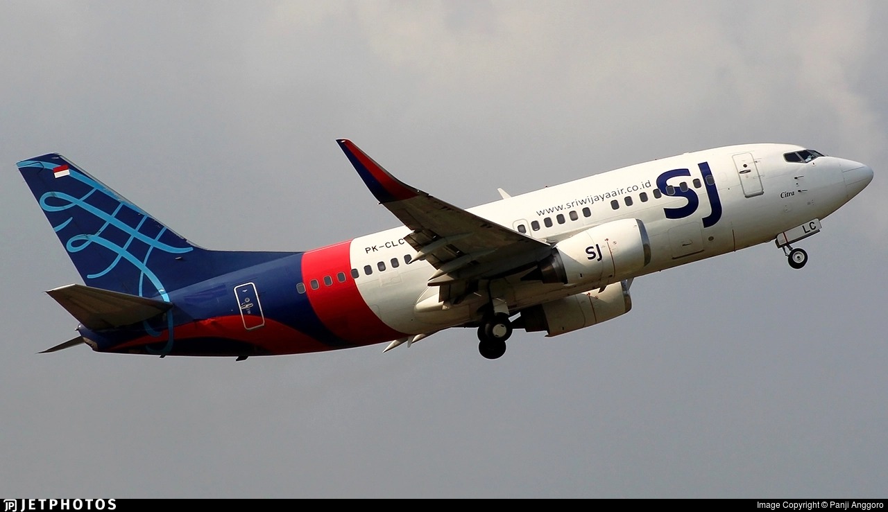 Вылетевший из Джакарты Boeing 737 потерпел крушение Вылетевший из Джакарты Boeing 737 потерпел крушение