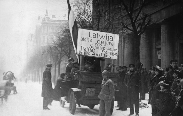 Со дня международного признания Латвии де-юре исполняется 104 года