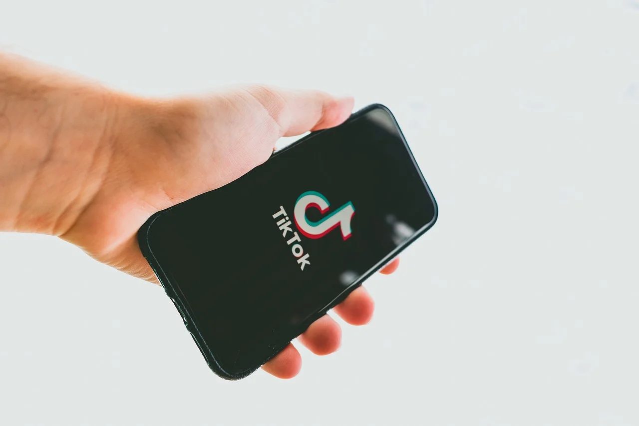В США хотят запретить TikTok — слежка за американцами не нужна