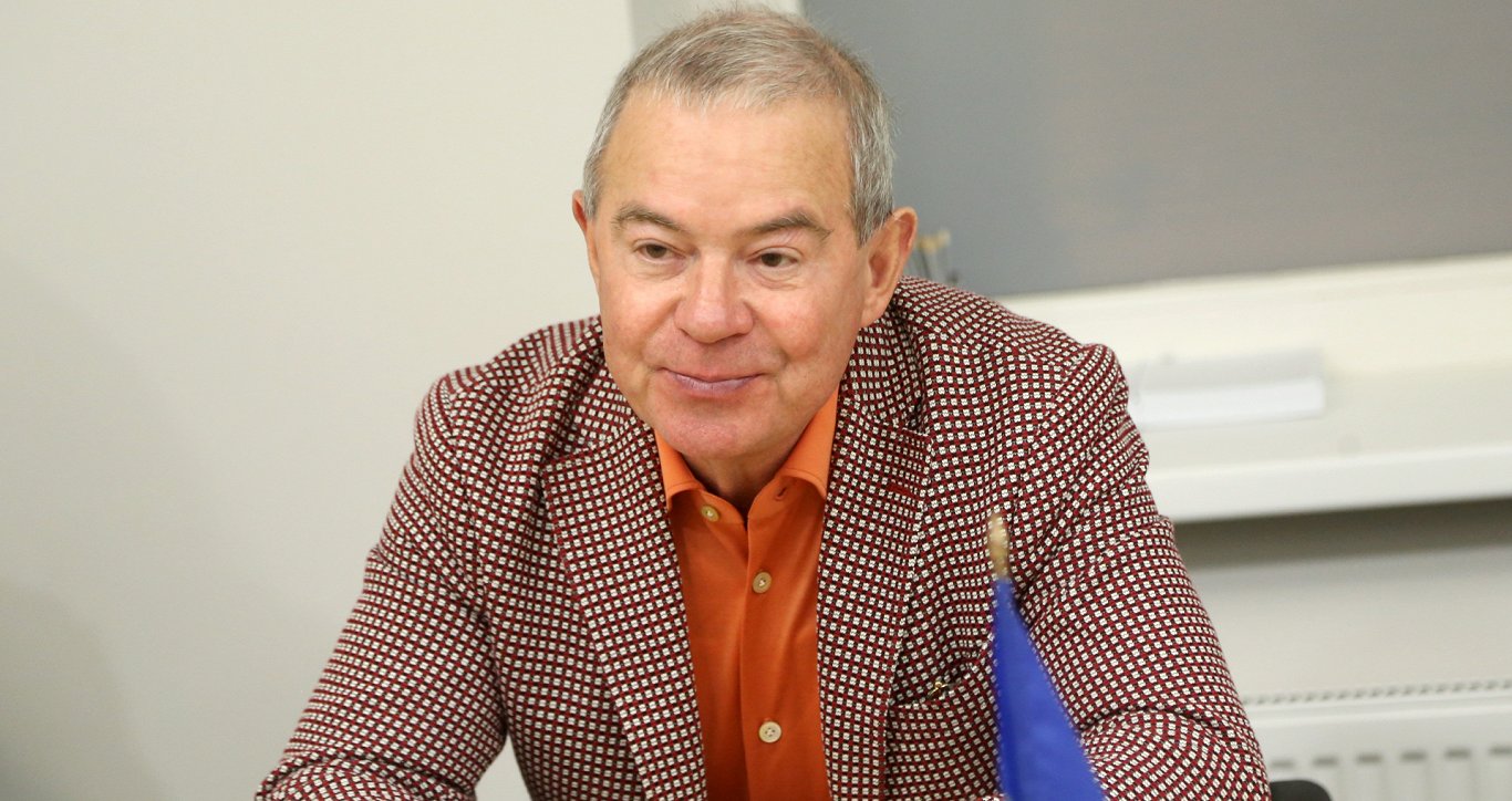Лембергс призвал не провоцировать Россию Лембергс призвал не провоцировать Россию