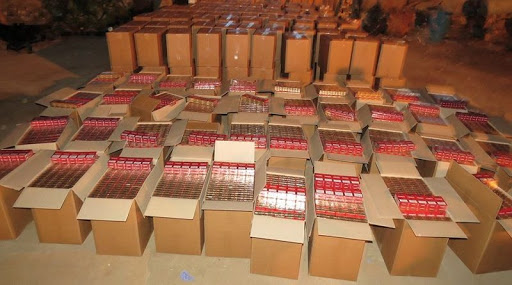 Латвия поставляет в Эстонию контрабандные сигареты Латвия поставляет в Эстонию контрабандные сигареты
