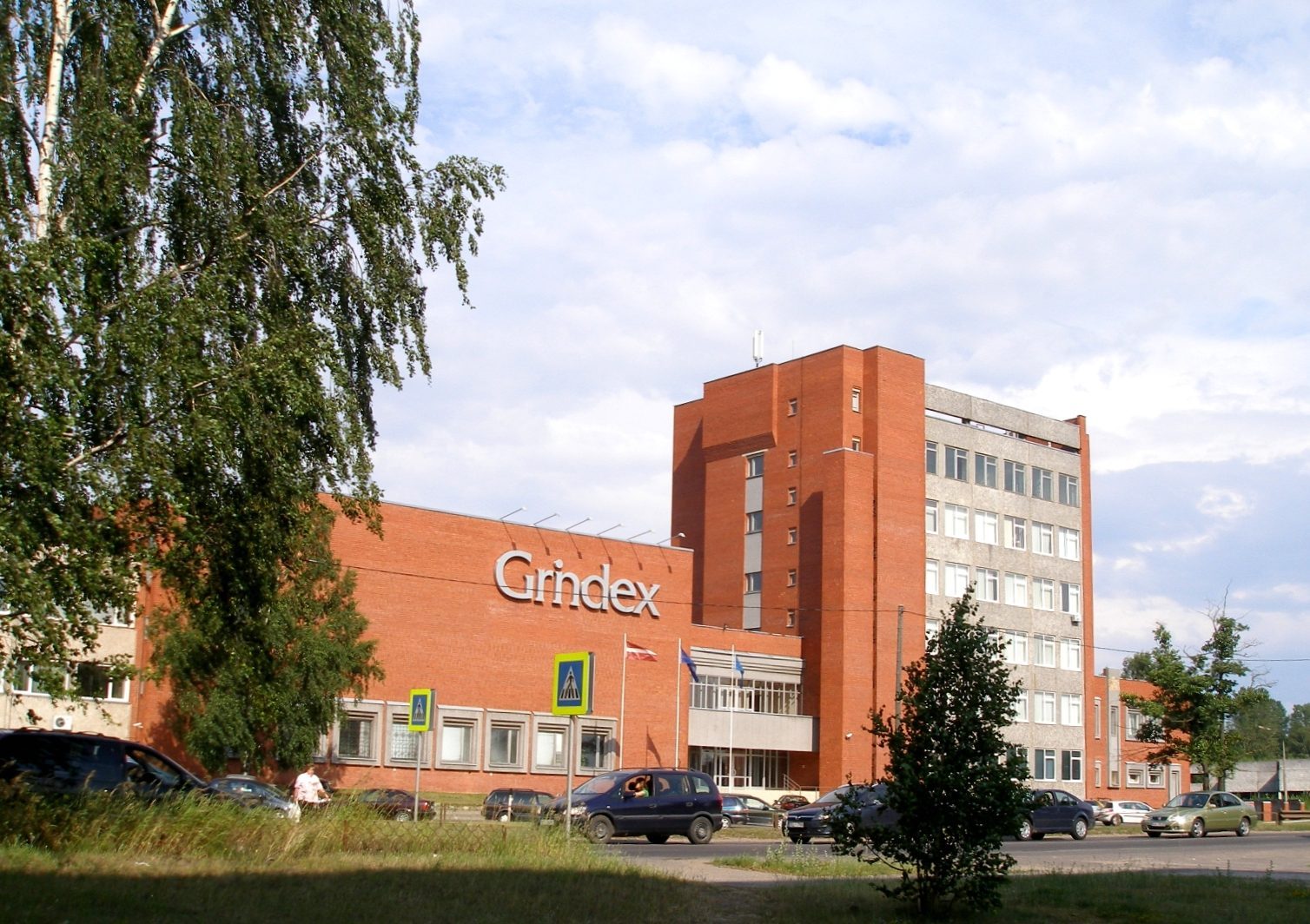 Grindex в первом полугодии достиг рекордного оборота и прибыли Grindex в первом полугодии достиг рекордного оборота и прибыли