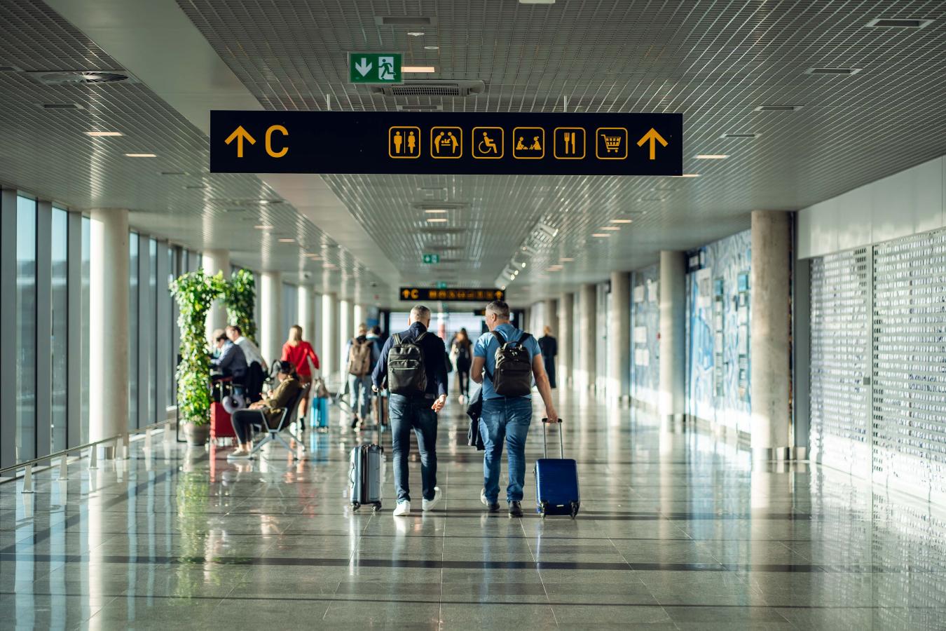 Rīgas lidosta šogad plāno apkalpot 7,1-7,2 miljonus pasažieru Rīgas lidosta šogad plāno apkalpot 7,1-7,2 miljonus pasažieru
