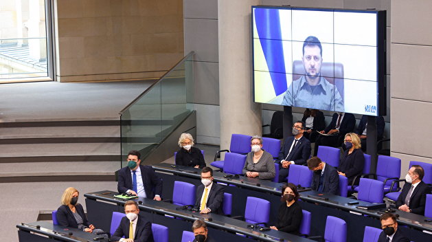 "Вы будто снова за стеной": Зеленский обратился к Бундестагу "Вы будто снова за стеной": Зеленский обратился к Бундестагу