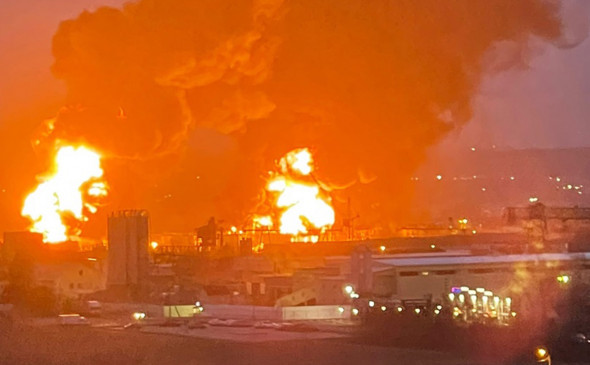 Зеленский отказался отвечать за налет на нефтебазу в Белгороде