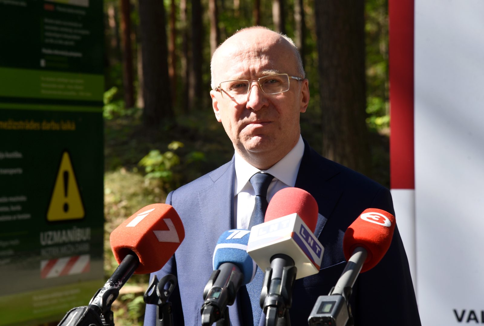 VDD ar septiņām personām saistītos objektos veicis izmeklēšanas darbības aizdomās par starptautisko sankciju pārkāpšanu