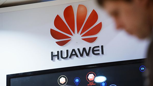 Как Apple: Huawei тоже планирует убрать бесплатную зарядку Как Apple: Huawei тоже планирует убрать бесплатную зарядку