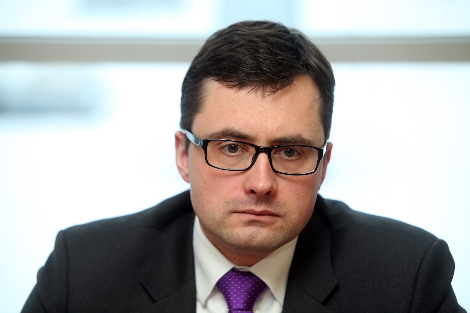 Дело о фиктивном трудоустройстве шефа Latvijas pasts пошло в прокуратуру Дело о фиктивном трудоустройстве шефа Latvijas pasts пошло в прокуратуру