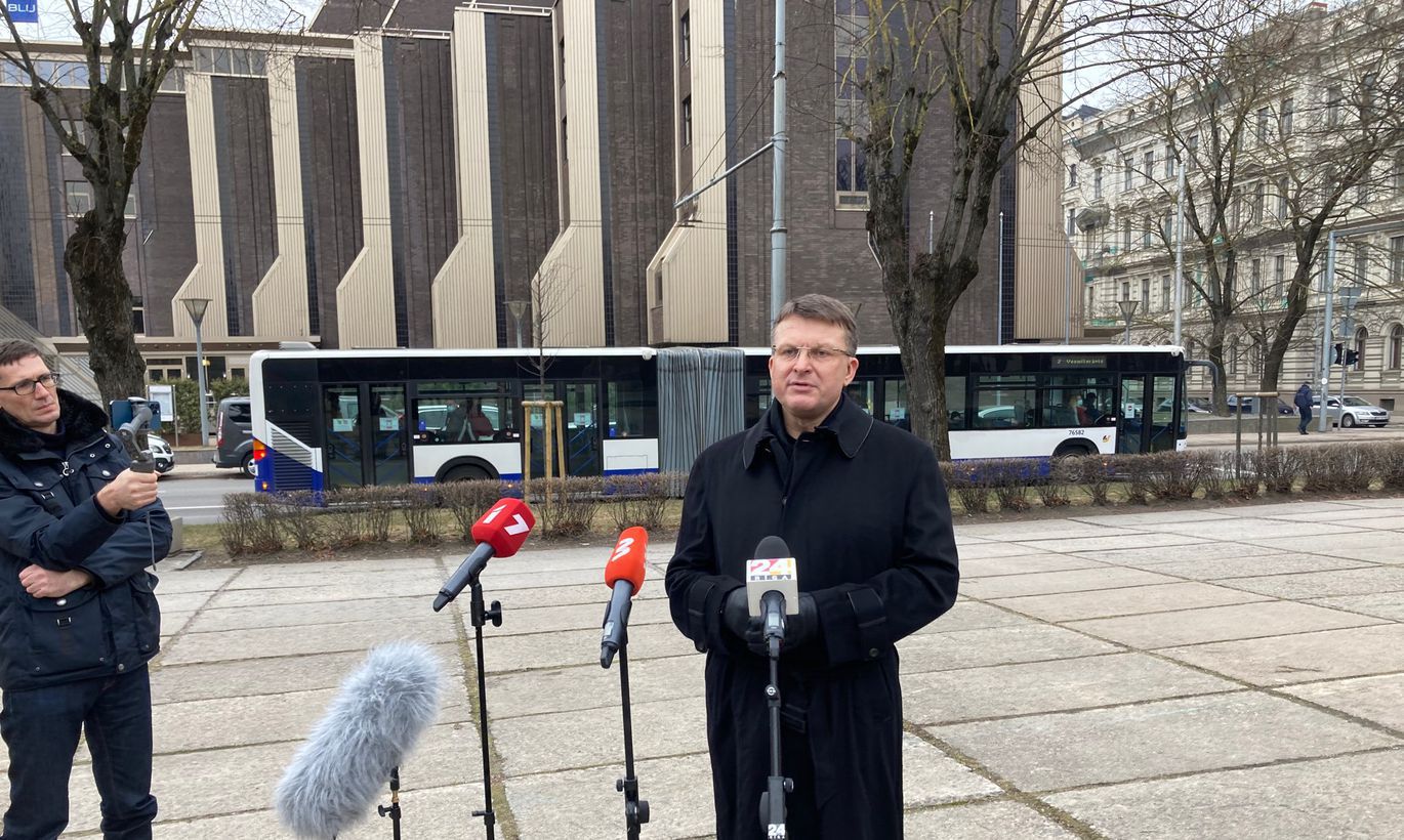 Из прокуратуры в политику: Шлесерсу предъявили обвинение в мошенничестве с цифровым ТВ