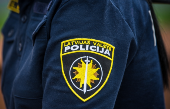 Covid-19: полиция ищет инфицированную женщину, сбежавшую из приюта Covid-19: полиция ищет инфицированную женщину, сбежавшую из приюта
