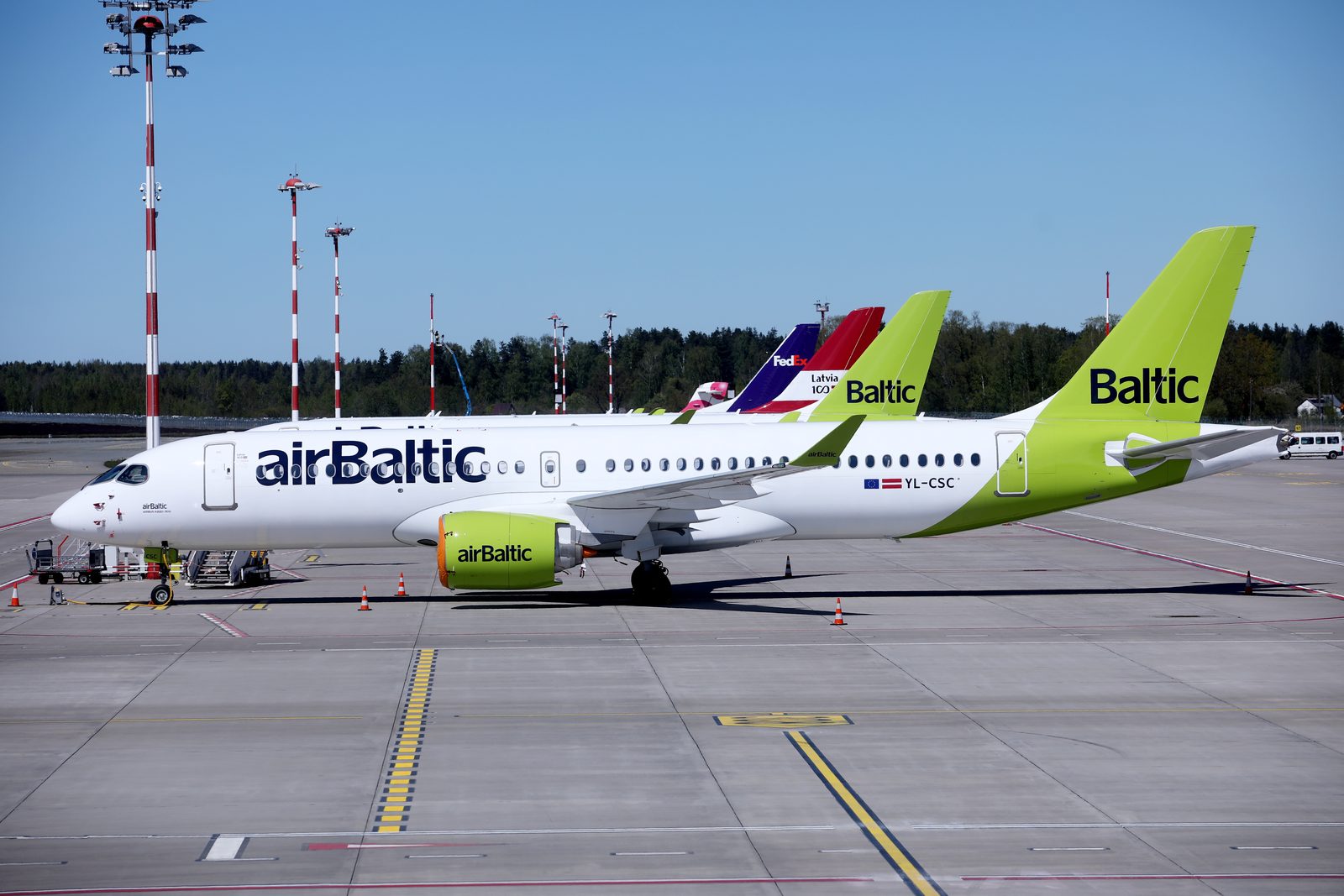 "airBaltic" lūgs valdības atbalstu, ja pavasarī situācija neuzlabosies "airBaltic" lūgs valdības atbalstu, ja pavasarī situācija neuzlabosies