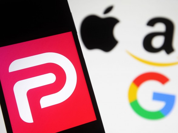 Соцсеть Parler частично восстановлена с помощью россиян Соцсеть Parler частично восстановлена с помощью россиян
