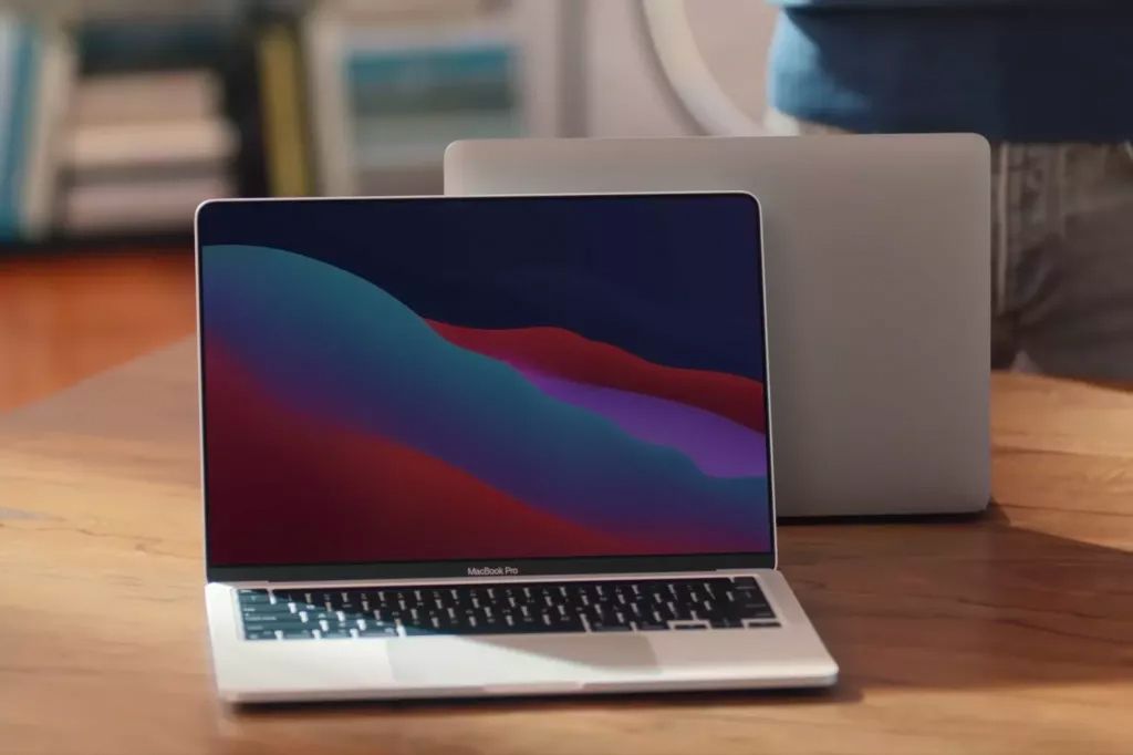 В новых MacBook Pro обнаружен недостаток В новых MacBook Pro обнаружен недостаток