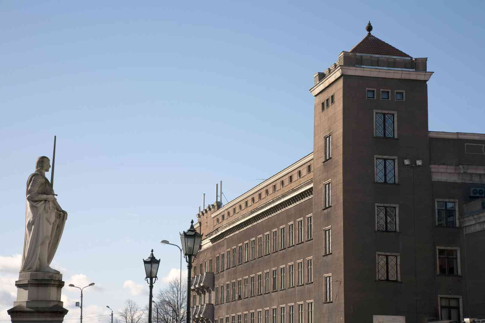 Рижский технический университет покинет Вецригу. Судьба здания под вопросом Рижский технический университет покинет Вецригу. Судьба здания под вопросом
