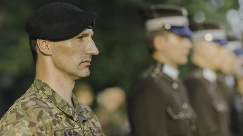 Новым командиром Земессардзе назначен полковник Крюков Новым командиром Земессардзе назначен полковник Крюков