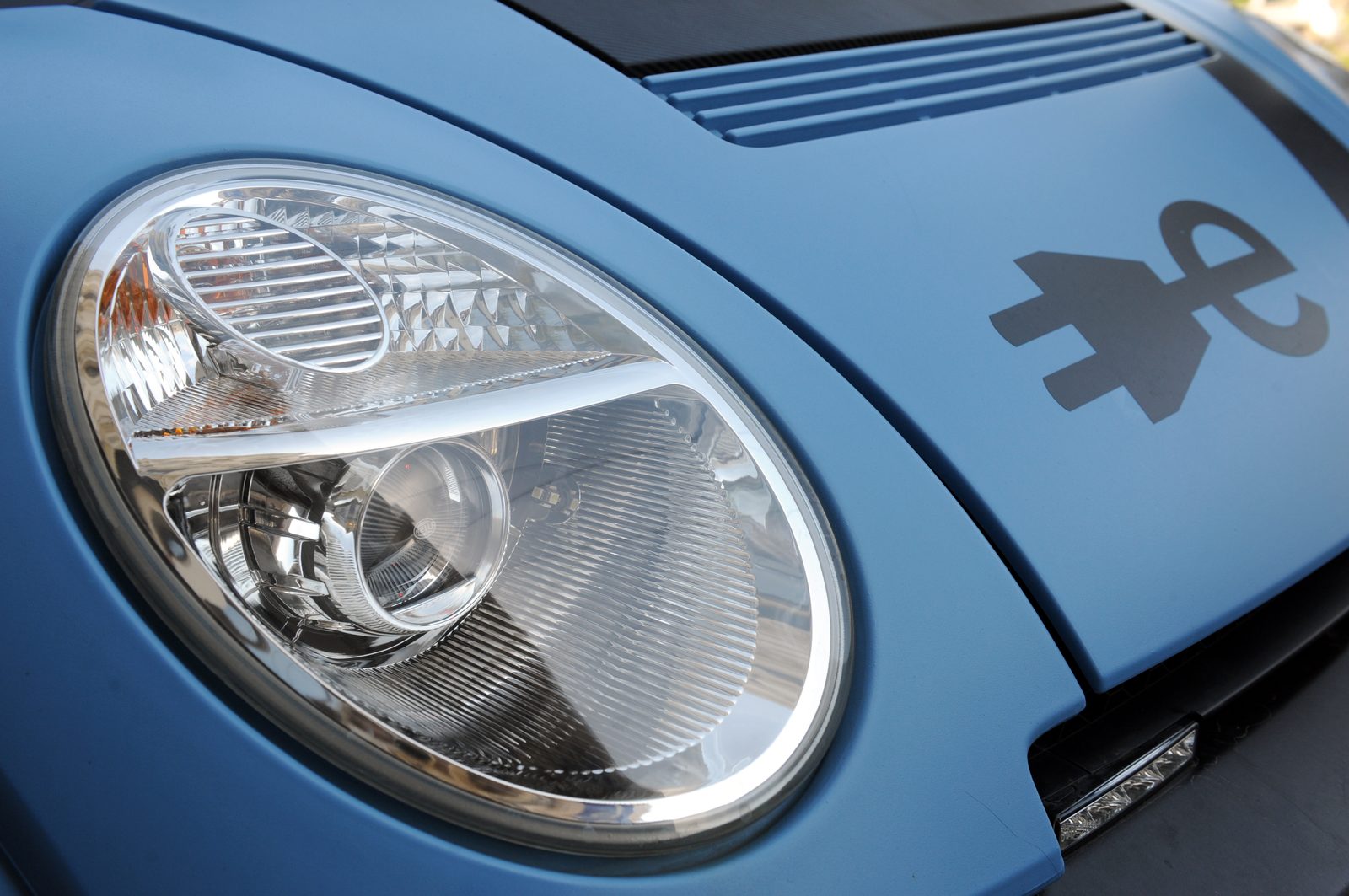 "Foxconn" un "Fisker" ASV ražos elektriskos automobiļus "Foxconn" un "Fisker" ASV ražos elektriskos automobiļus