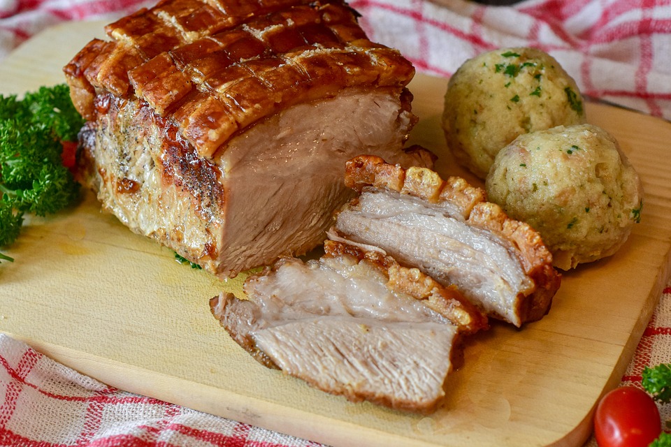 Латвийцы могут остаться без латвийских карбонадов к Новому году Латвийцы могут остаться без латвийских карбонадов к Новому году
