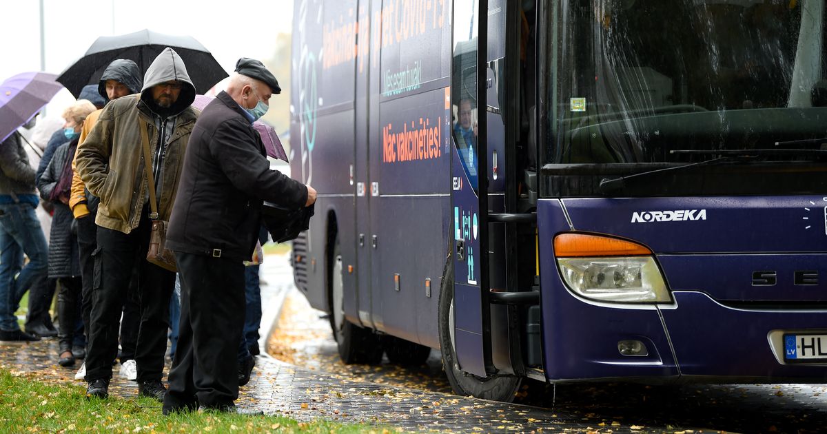 В Риге продолжается выездная вакцинация по районам В Риге продолжается выездная вакцинация по районам