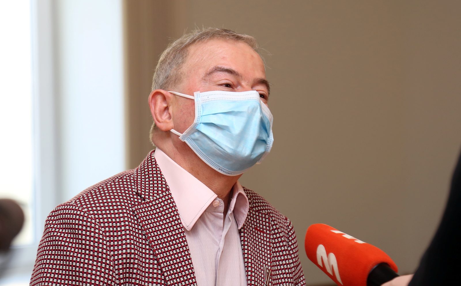 Таварс: Лембергс в тюрьме заразился коронавирусом Таварс: Лембергс в тюрьме заразился коронавирусом