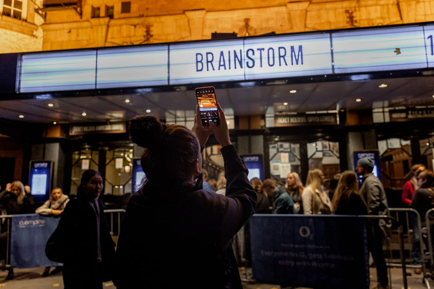 Музыканты "Brainstorm" после концерта в Британии здоровы Музыканты "Brainstorm" после концерта в Британии здоровы