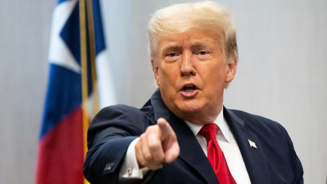 Трамп подал в суд на CNN за клевету Трамп подал в суд на CNN за клевету