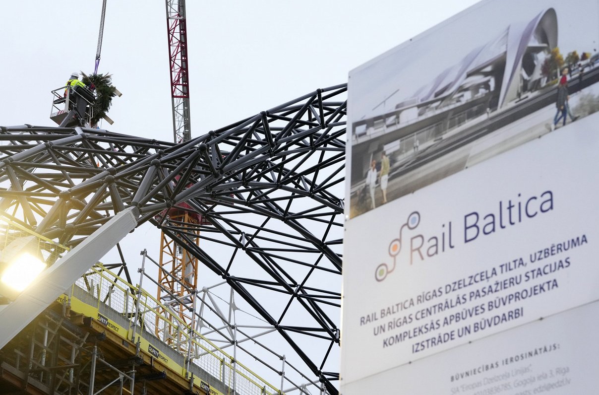 Будет перераспределено 2,9 млн евро для расчетов за "Rail Baltica"