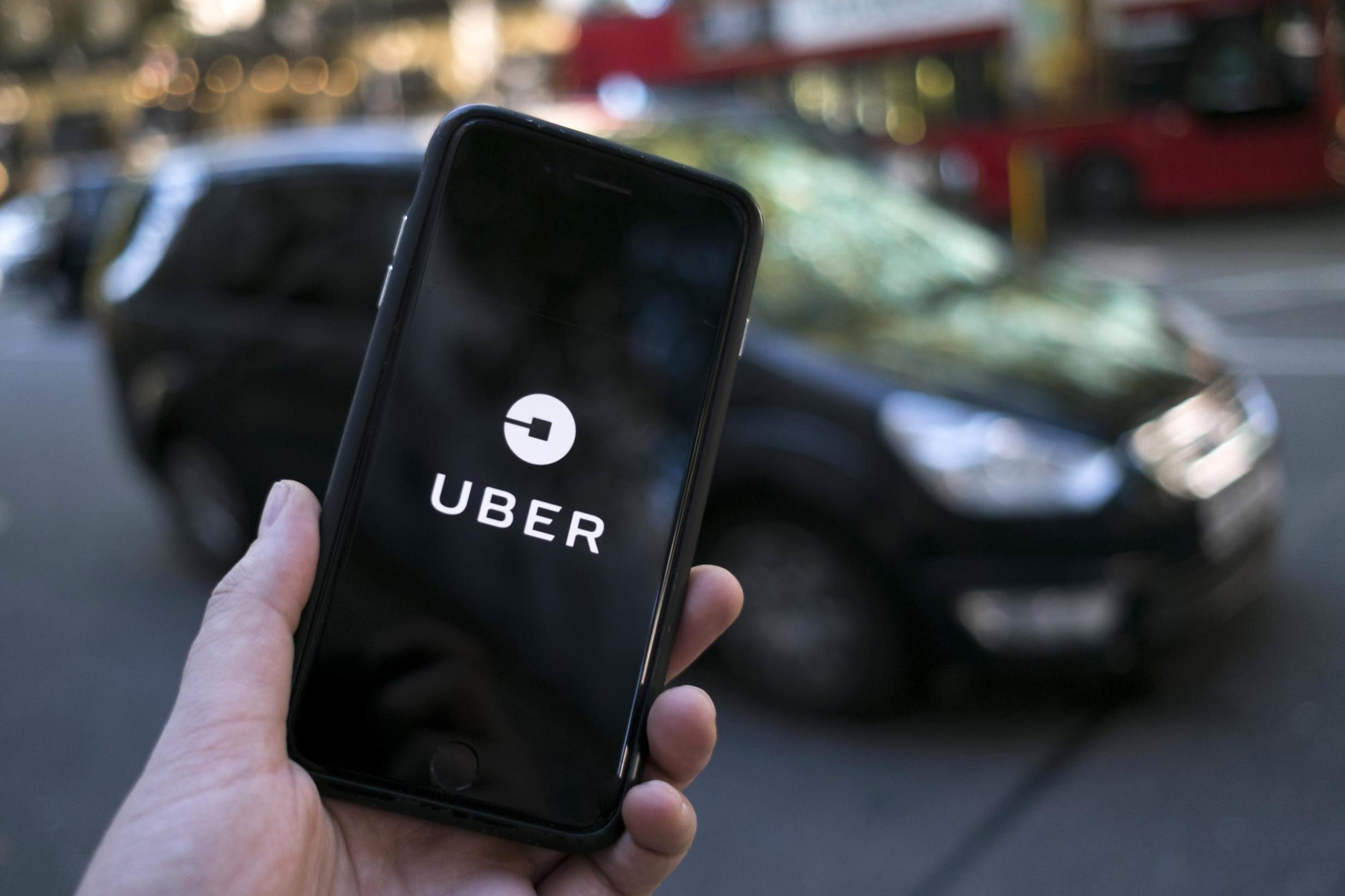 "Досье Uber": сервис такси через большую политику "Досье Uber": сервис такси через большую политику