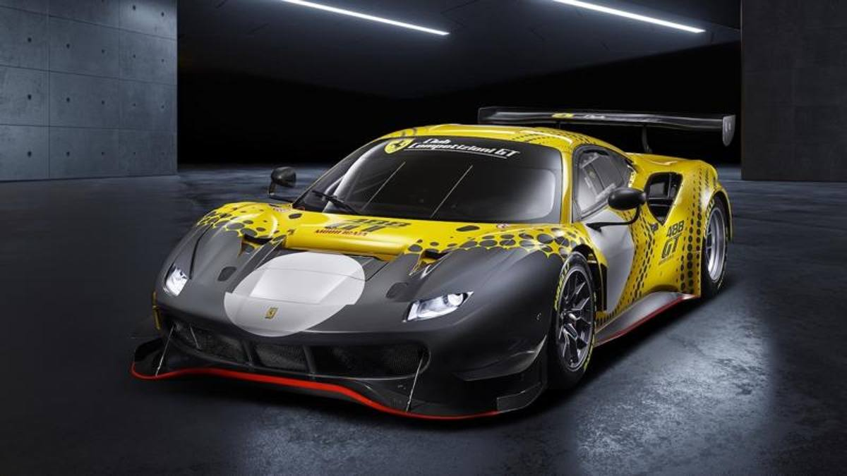 Состоялась премьера нового трекового суперкара Ferrari Состоялась премьера нового трекового суперкара Ferrari