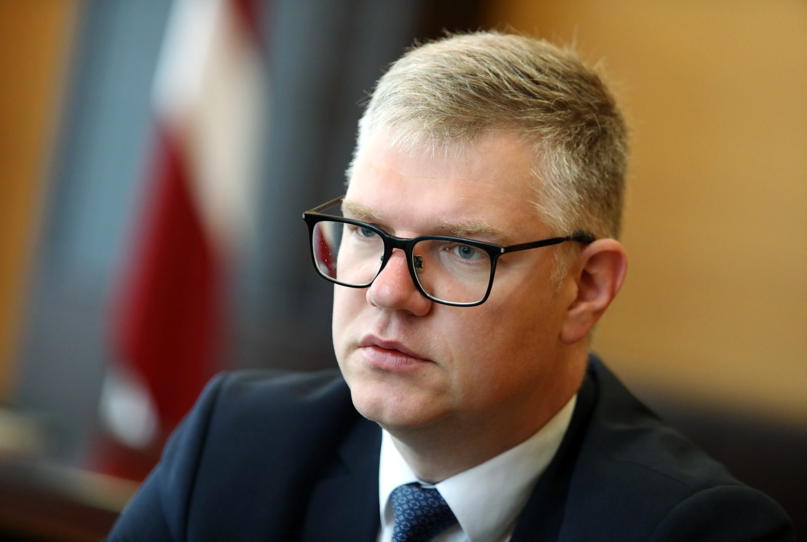 Кирсис: важно понять, была ли укладка временного асфальта на улице Слокас "преднамеренной халатностью"
