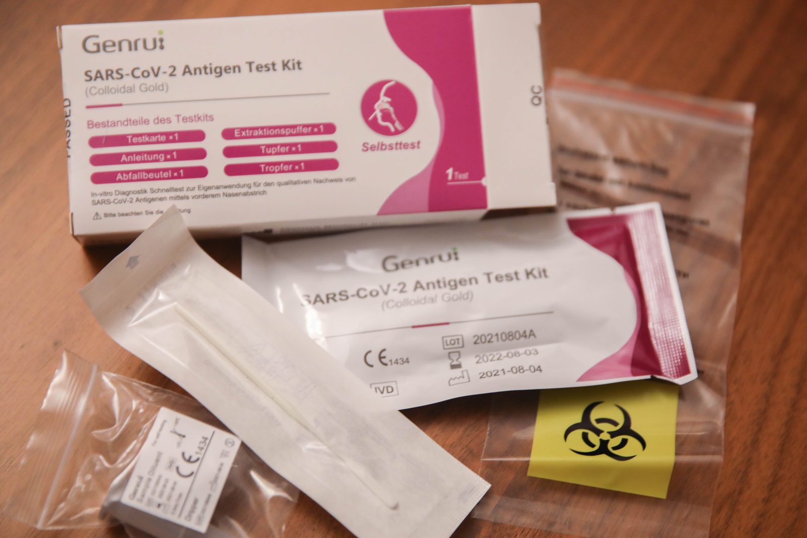 Опрос: лишь 17% жителей Латвии доверяют экспресс-тестам на Covid-19 Опрос: лишь 17% жителей Латвии доверяют экспресс-тестам на Covid-19