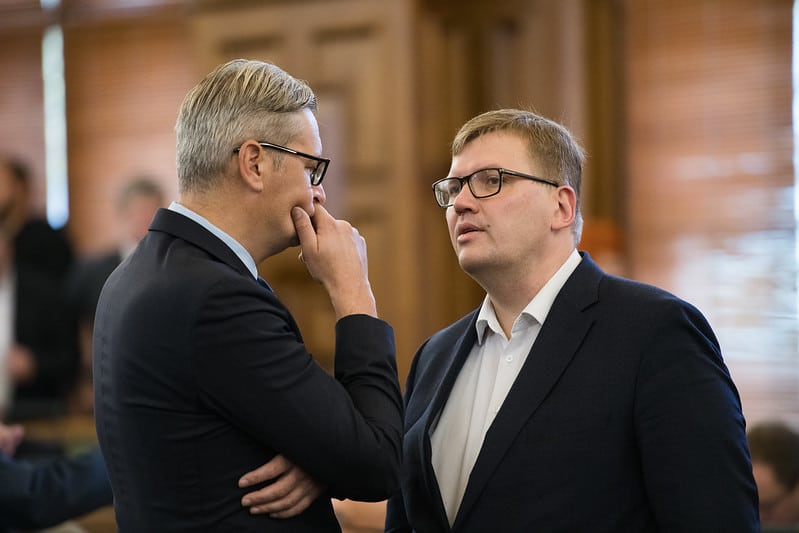Уменьшать налог нельзя, ведь это поможет всем. Споры об НДС продолжаются Уменьшать налог нельзя, ведь это поможет всем. Споры об НДС продолжаются