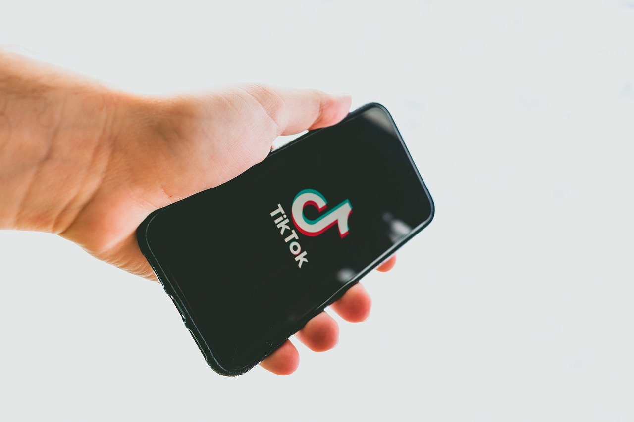 В России TikTok назвали лидером по распространению контента о суициде