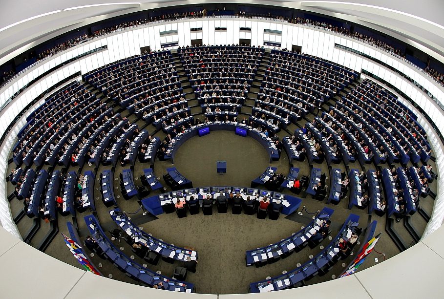 В Европарламенте требуют расследовать подкуп РФ политиков ЕС