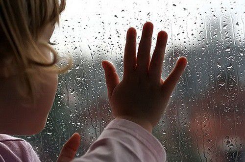Забрали ребенка: пьяная мать не смогла позаботиться о 5-летней дочери Забрали ребенка: пьяная мать не смогла позаботиться о 5-летней дочери
