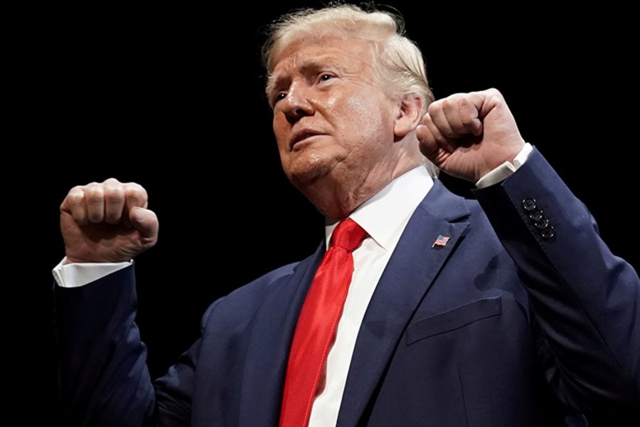 Импичмент Трампа вступил в силу. Последнее слово теперь за Сенатом Импичмент Трампа вступил в силу. Последнее слово теперь за Сенатом