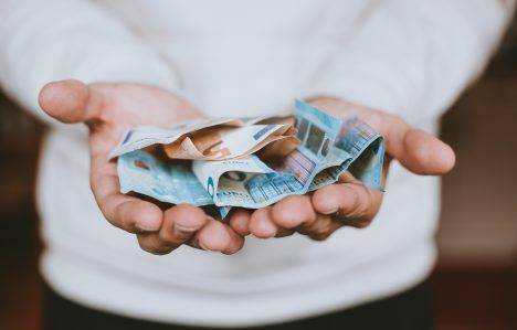 Оппозиция считает, что господдержки будет недостаточно для компенсации роста цен на энергоносители