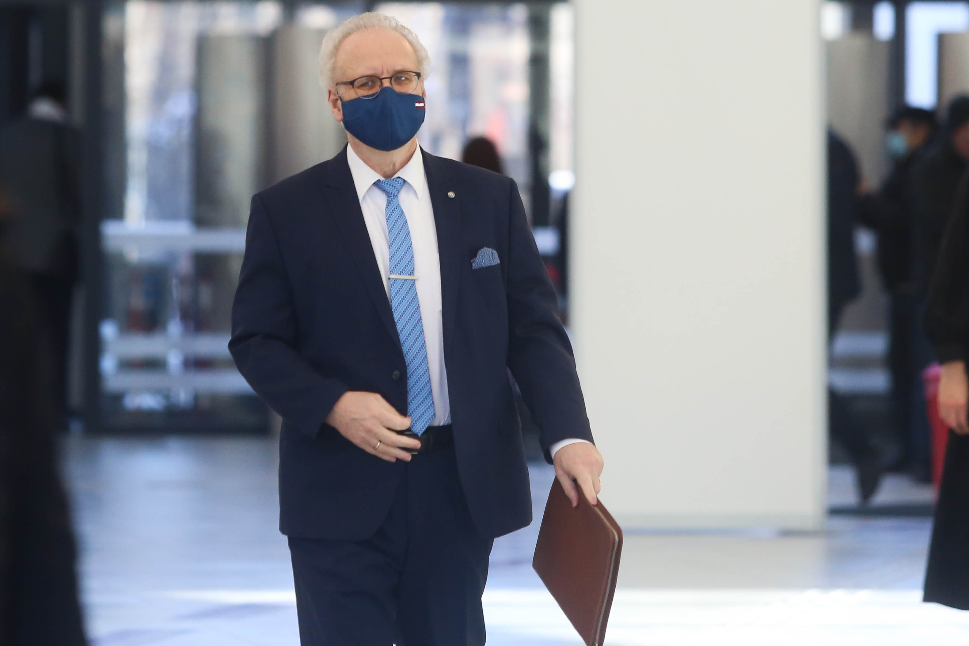 Valsts prezidents noraidījis desmit notiesāto personu apžēlošanas lūgumus Valsts prezidents noraidījis desmit notiesāto personu apžēlošanas lūgumus