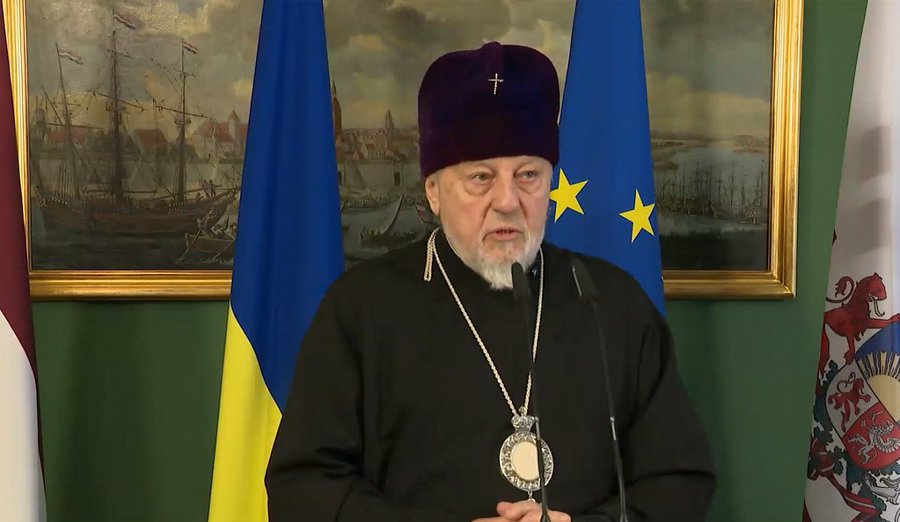 Министр юстиции: православная церковь объединяет жителей Латвии