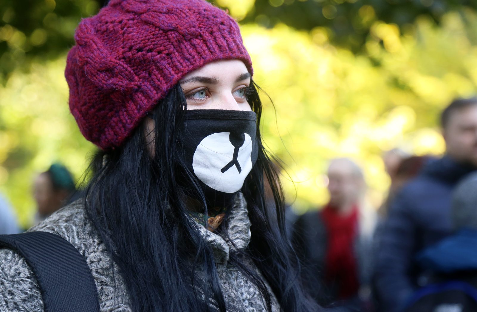 Covid-19: на протестах собралось гораздо больше людей, чем разрешено