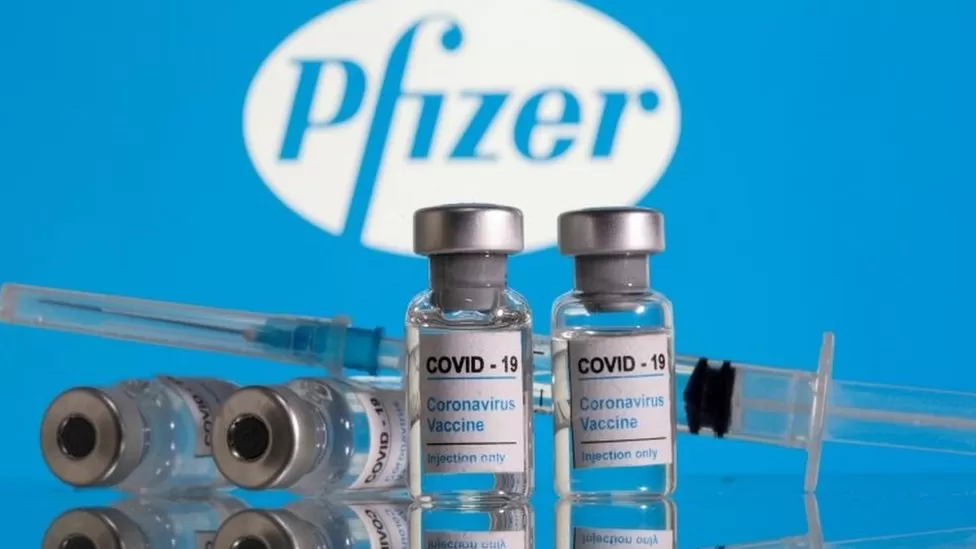 Латвия хочет обменять вакцины Pfizer на инновационные лекарства против рака