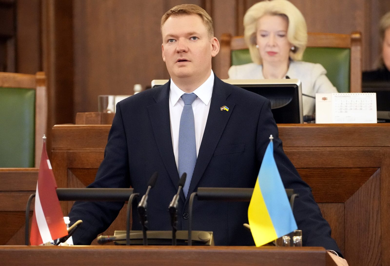 Смилтенс: ставить под сомнение политическую стабильность перед саммитом НАТО было бы предательством безопасности Латвии Смилтенс: ставить под сомнение политическую стабильность перед саммитом НАТО было бы предательством безопасности Латвии