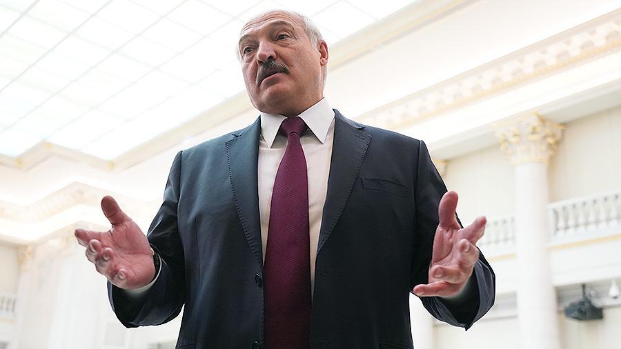 Лукашенко советовал Армении отдать часть Карабаха за 5 миллиардов долларов