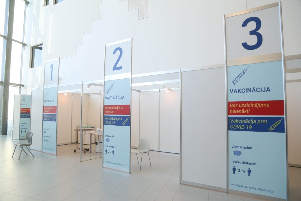 В субботу вакцинация от Covid-19 в основном проходила в Риге