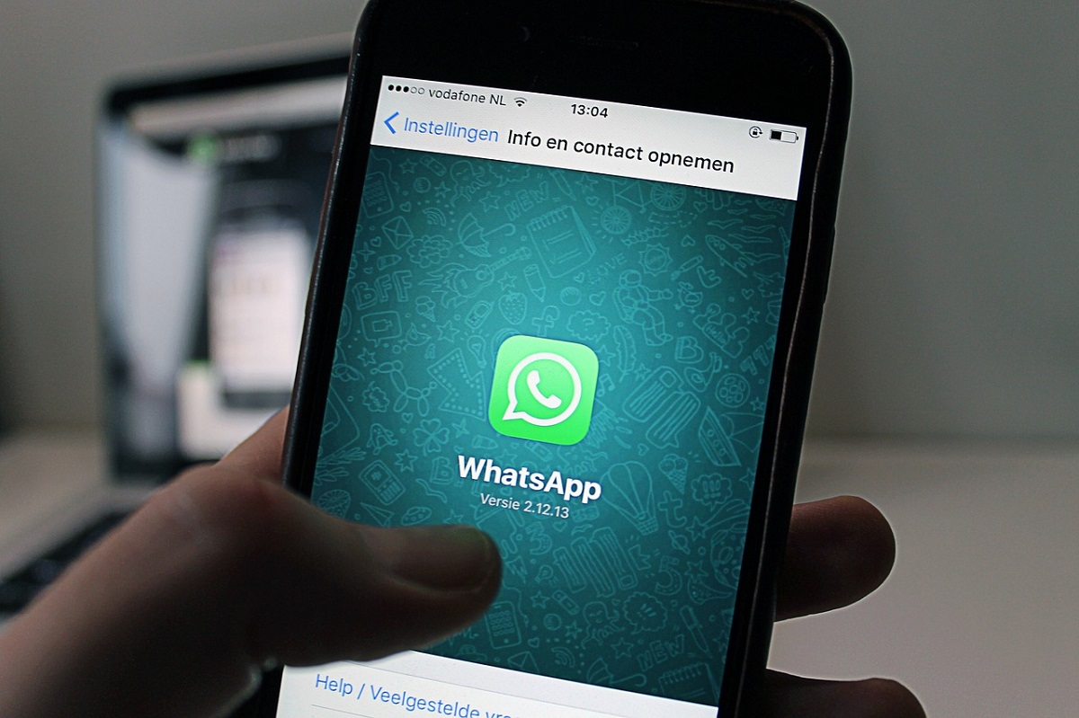 Владельцев смартфонов предупредили о проблемах с WhatsApp после Нового года