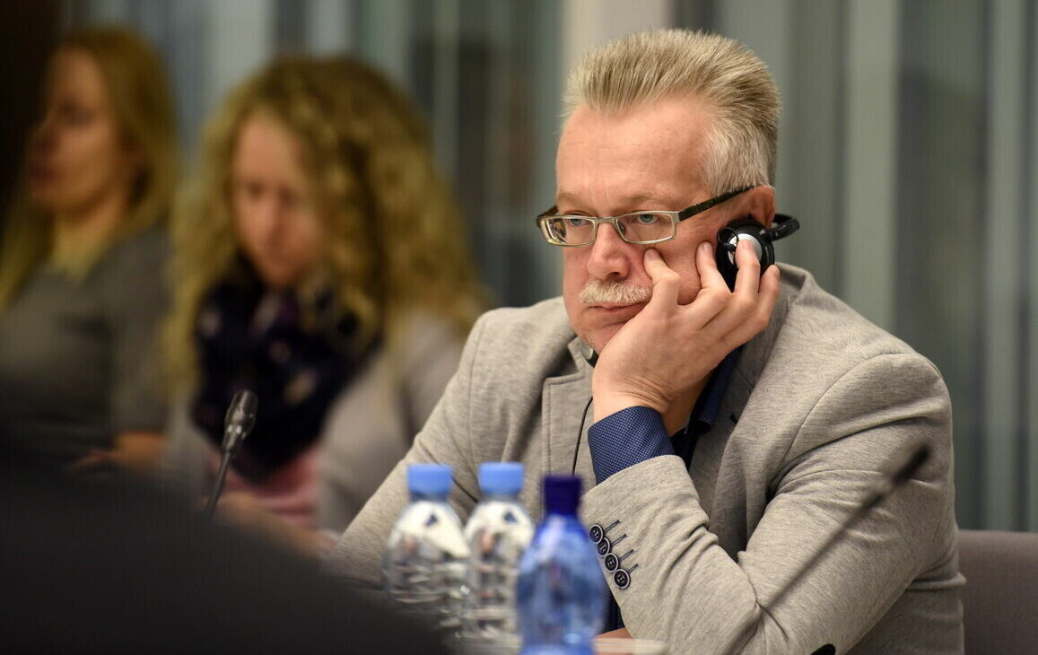 Заместитель Барташевича Тутинс получил допуск к гостайне Заместитель Барташевича Тутинс получил допуск к гостайне